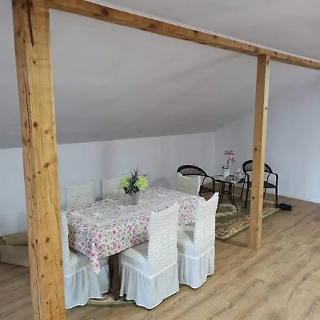 Riverside Appartement