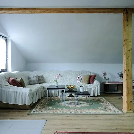 Riverside Appartement *